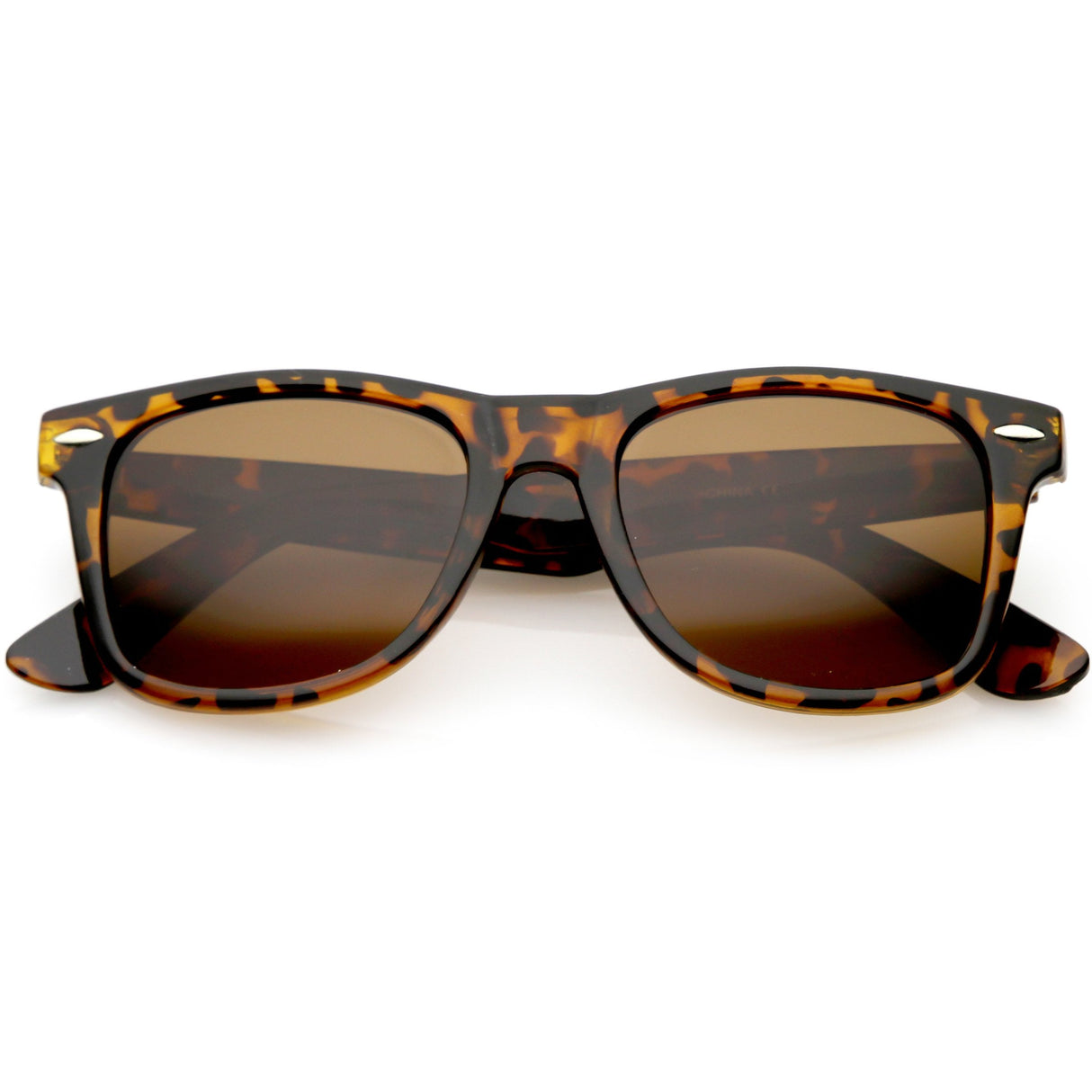 Classic Unisex Polarized Lens Horned Rim Sunglasses A840 from zeroUV