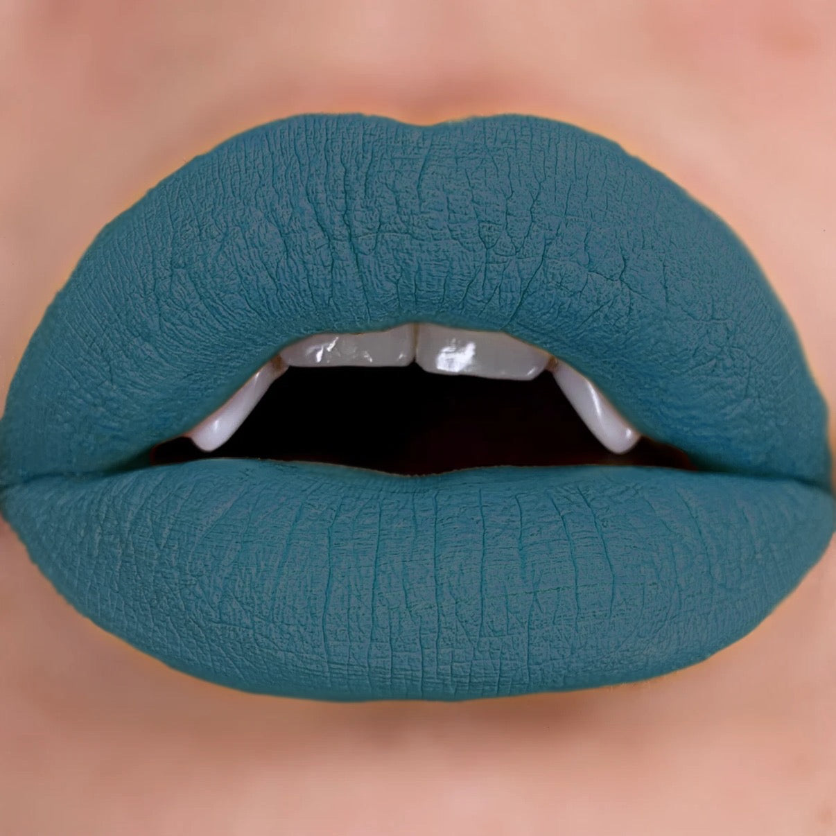Matte Lip Potion - Immortal From Curst kosmetics