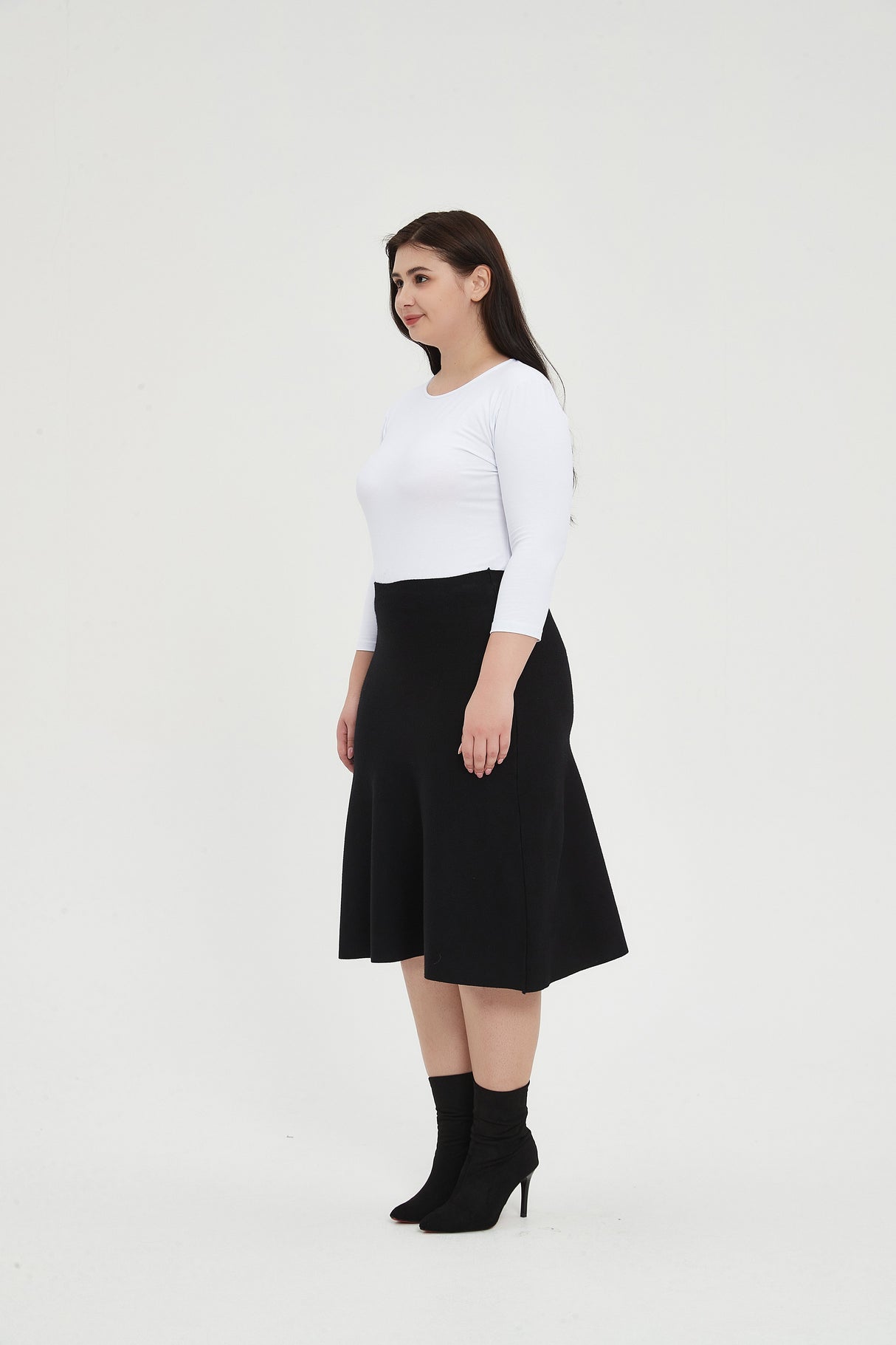 AMAZING MM SKIRT - YEAR ROUND BLACK From Mia Mod
