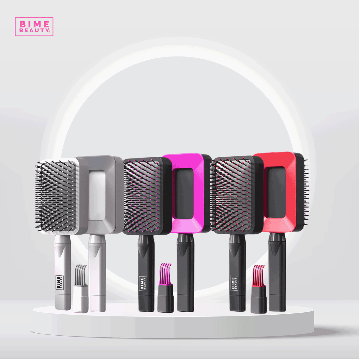 Self-cleaning 3D Deluxe Rectangular Hair Brush From BimeBeauty