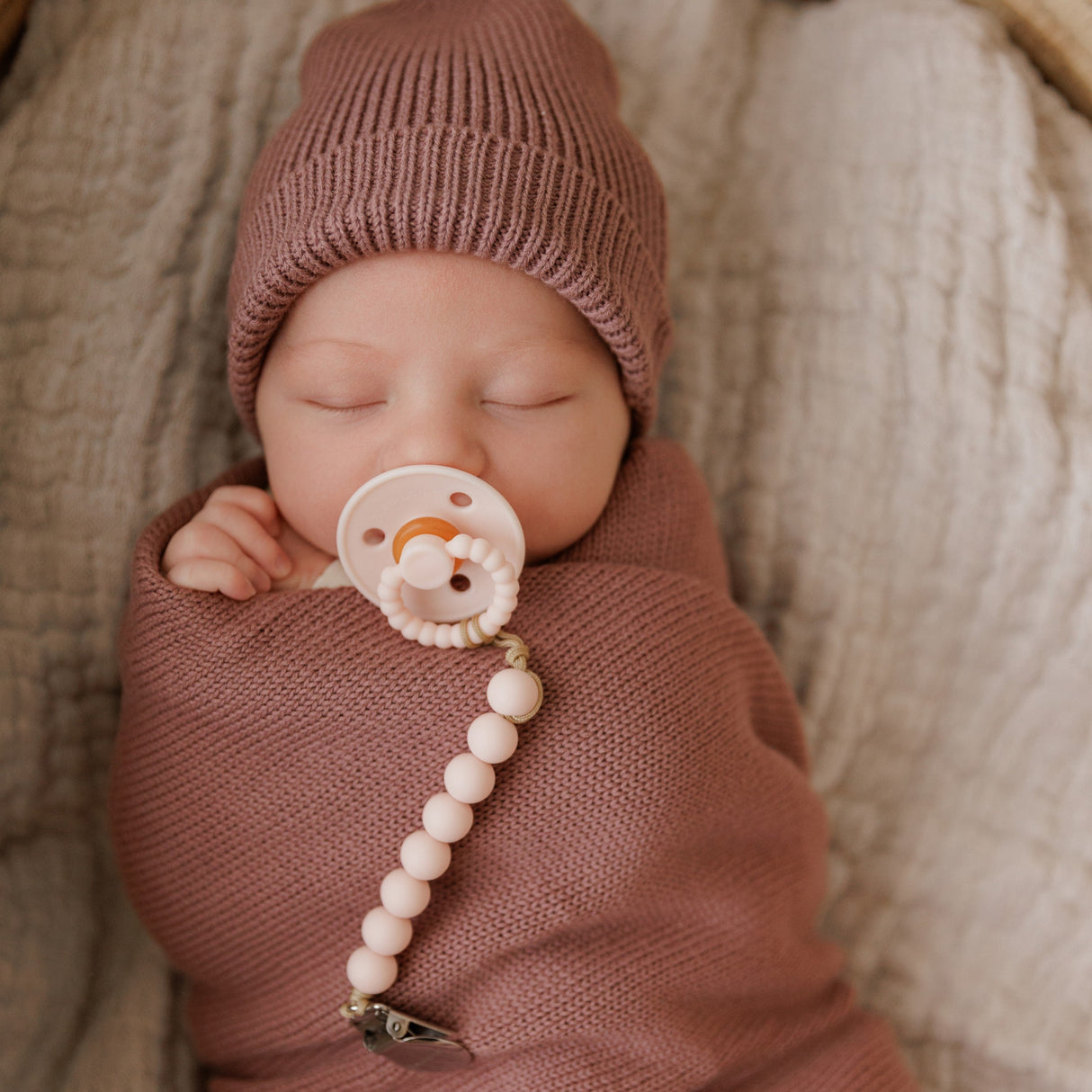 Luladream Pacifier + Clip Set from Bleu La La