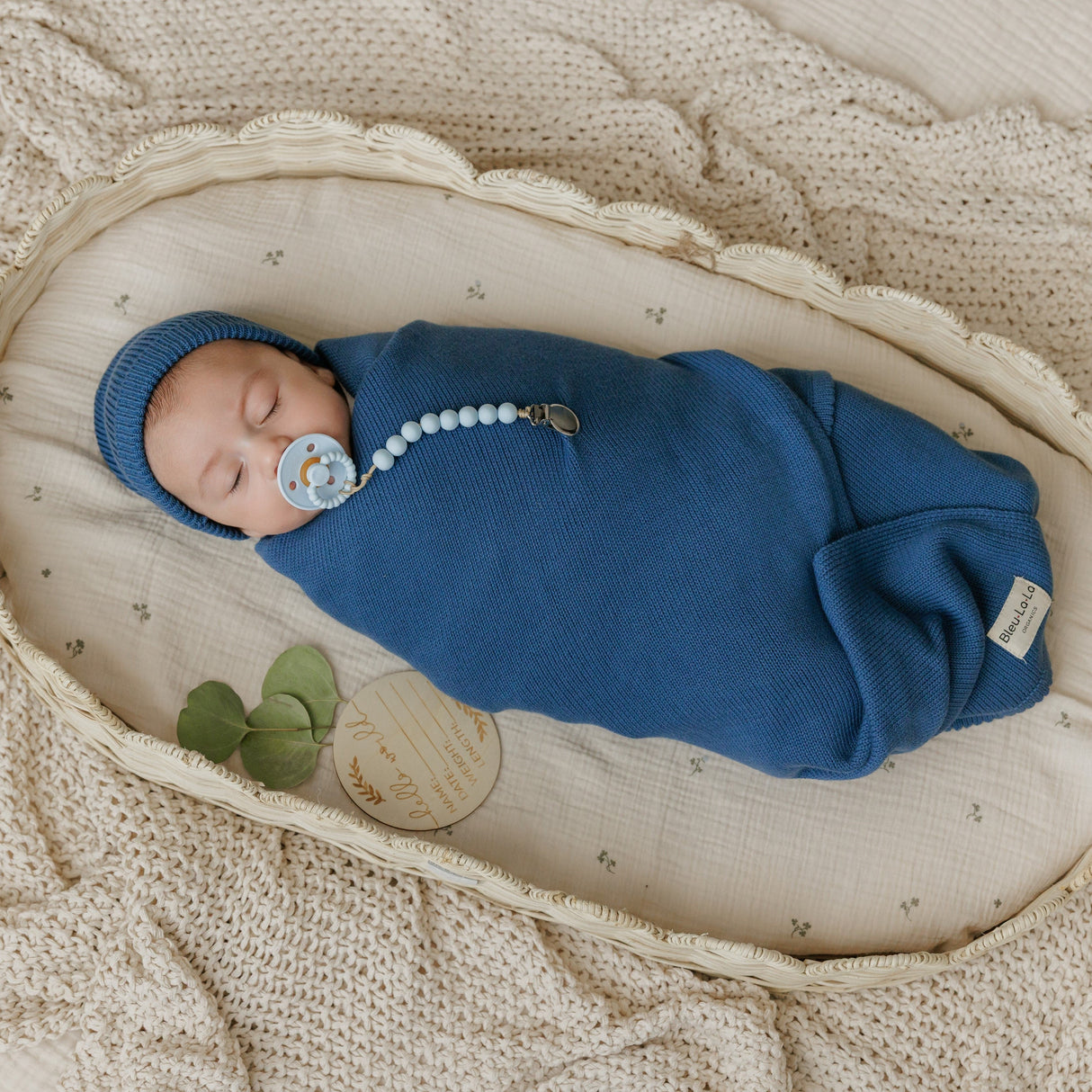 Luxe Collection 100% Organic Cotton Luxury Knit Baby Blanket + Hat Set with Gift Box from Bleu La La