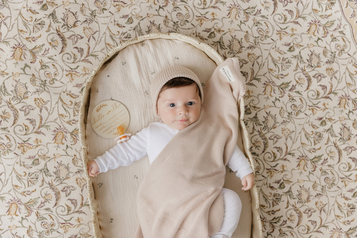 Luxe Collection 100% Organic Cotton Luxury Knit Baby Blanket + Hat Set with Gift Box from Bleu La La