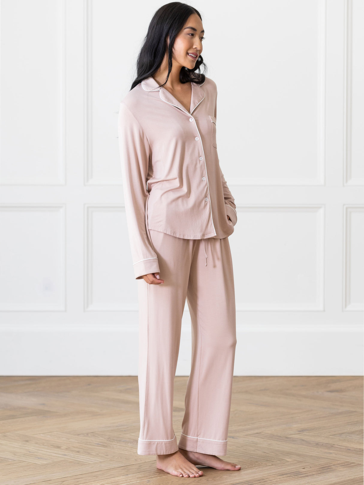 Women's Bamboo Stretch-Knit Long Sleeve Pajama Set TALL from Cozy Earth