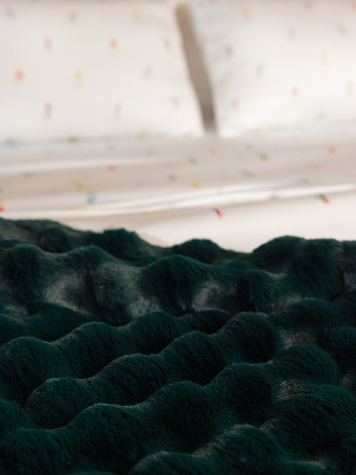 Bubble Cuddle Blanket from Cozy Earth