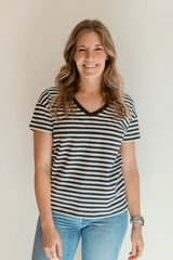 V-Neck Full Zip Breastfeeding Tee From Movemama