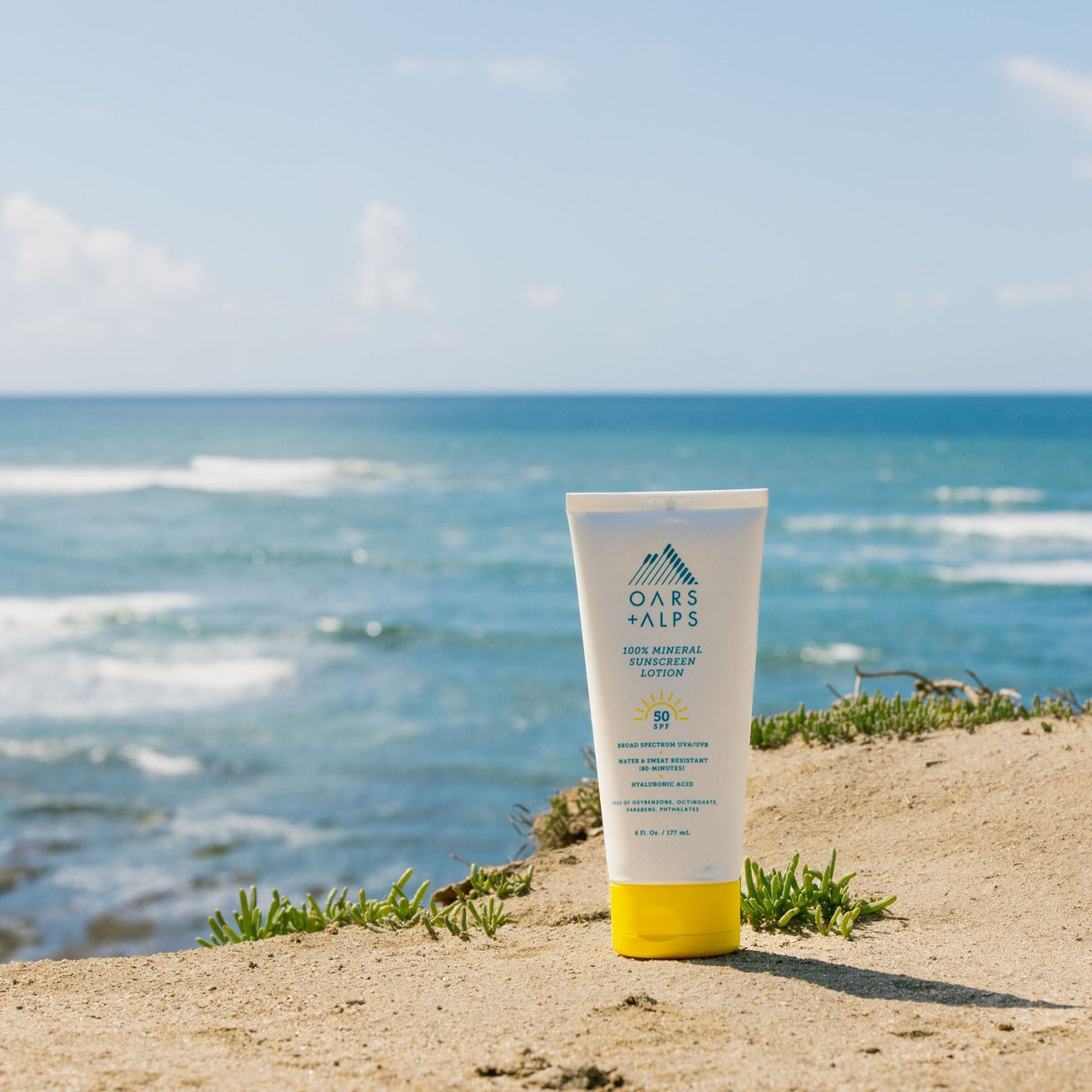 Mineral Sunscreen Lotion with SPF 50 (100%) from Oars + Alps