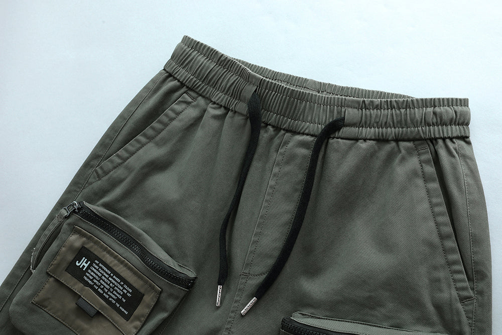 5130 Classic Urban Cargo Pants from Niepce Inc