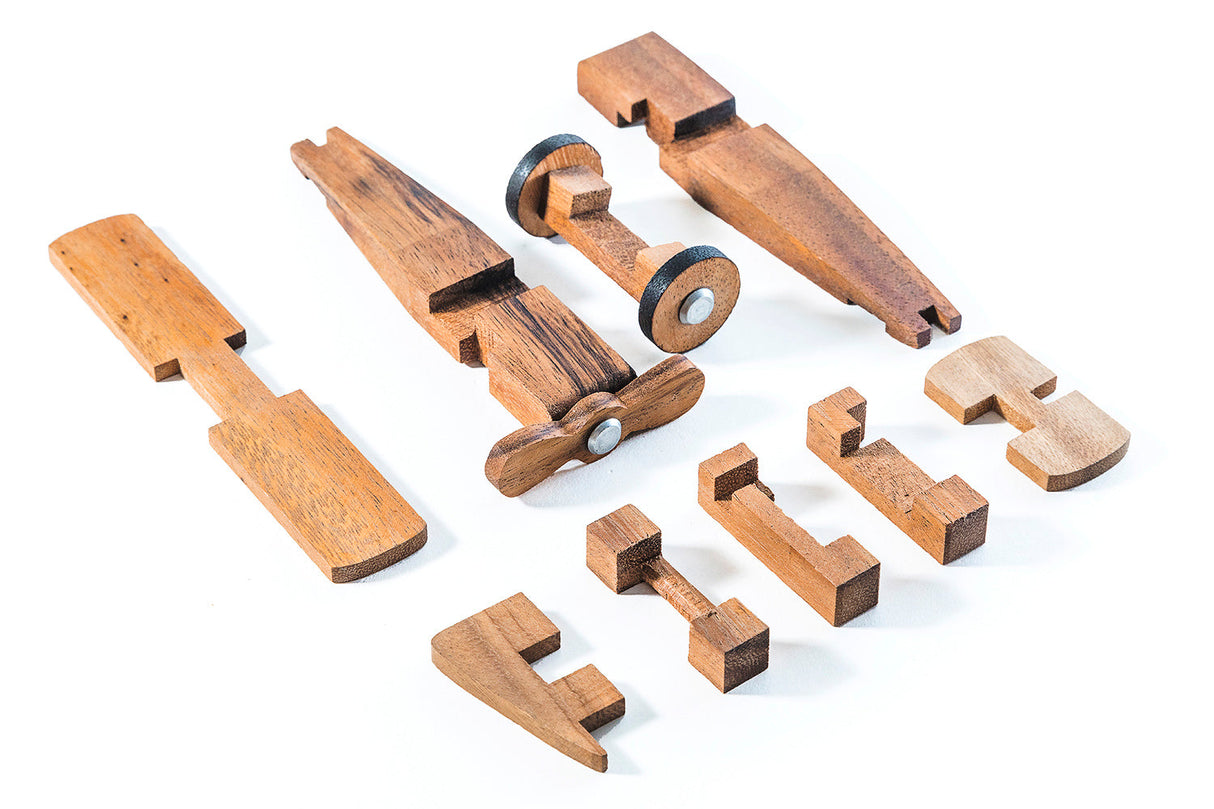 3D Airplane Puzzle Model from Kubiya Games