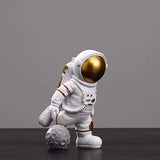 Spaceman Figurines from Moderny