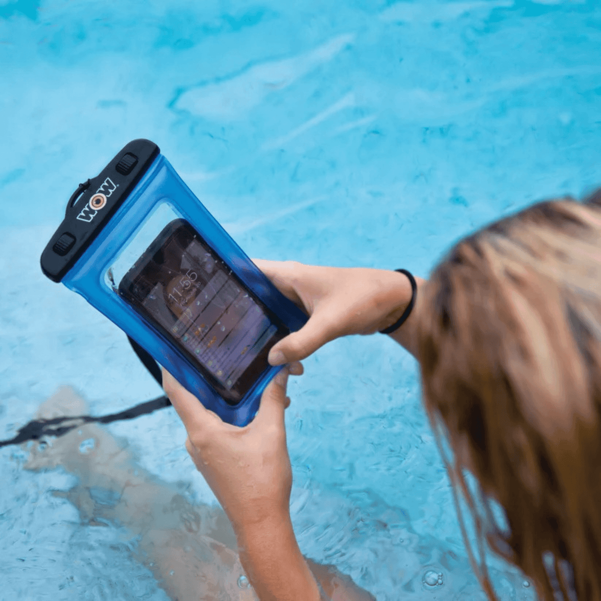 WOW Watersports H2O-Proof Waterproof Smart Phone Holder 4" x 8" from Jupiter Gear