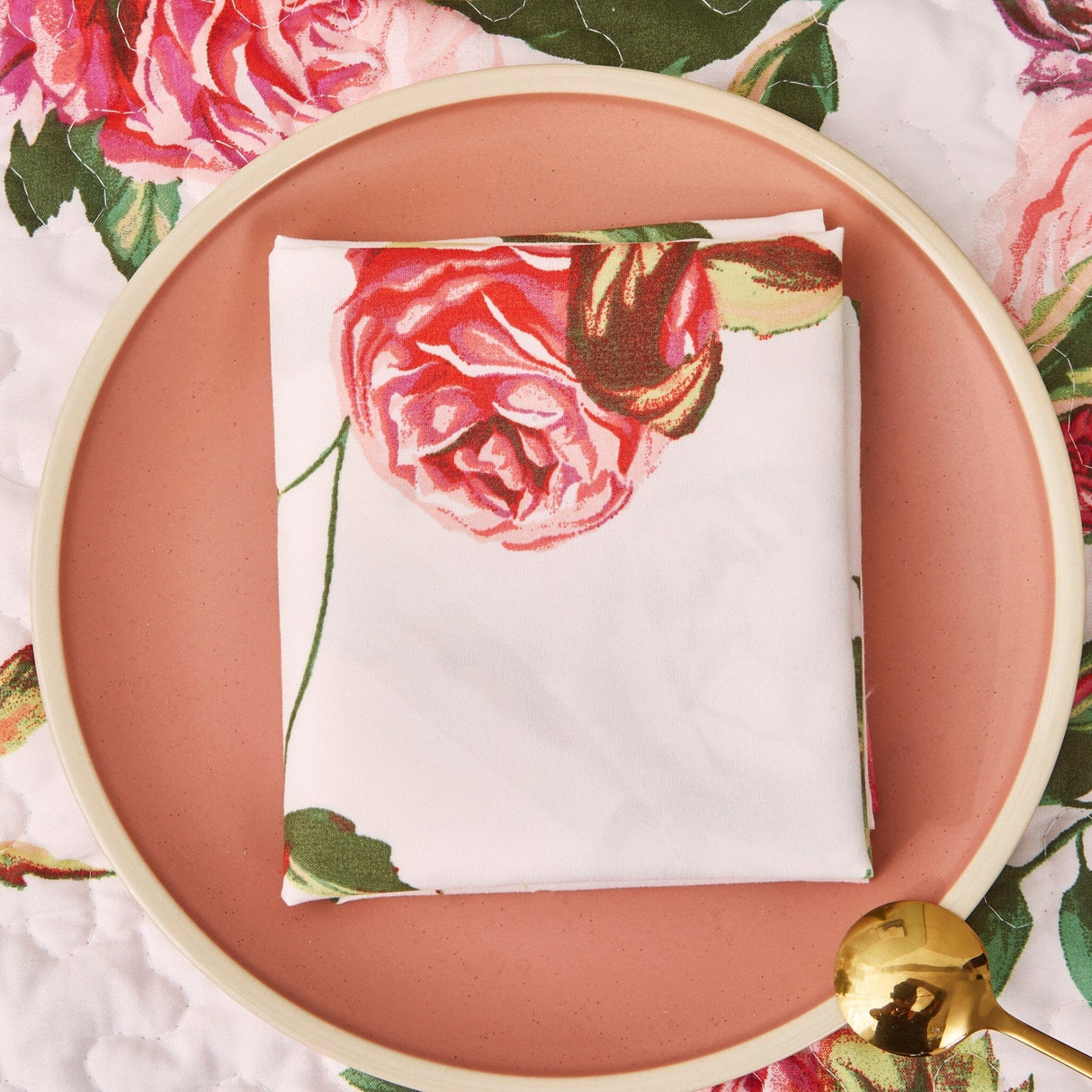 DaDa Bedding Set of 4-Pieces Romantic Roses Pink Floral Dining Table Napkins 18" x 18" (879) from DaDalogy Bedding Collection