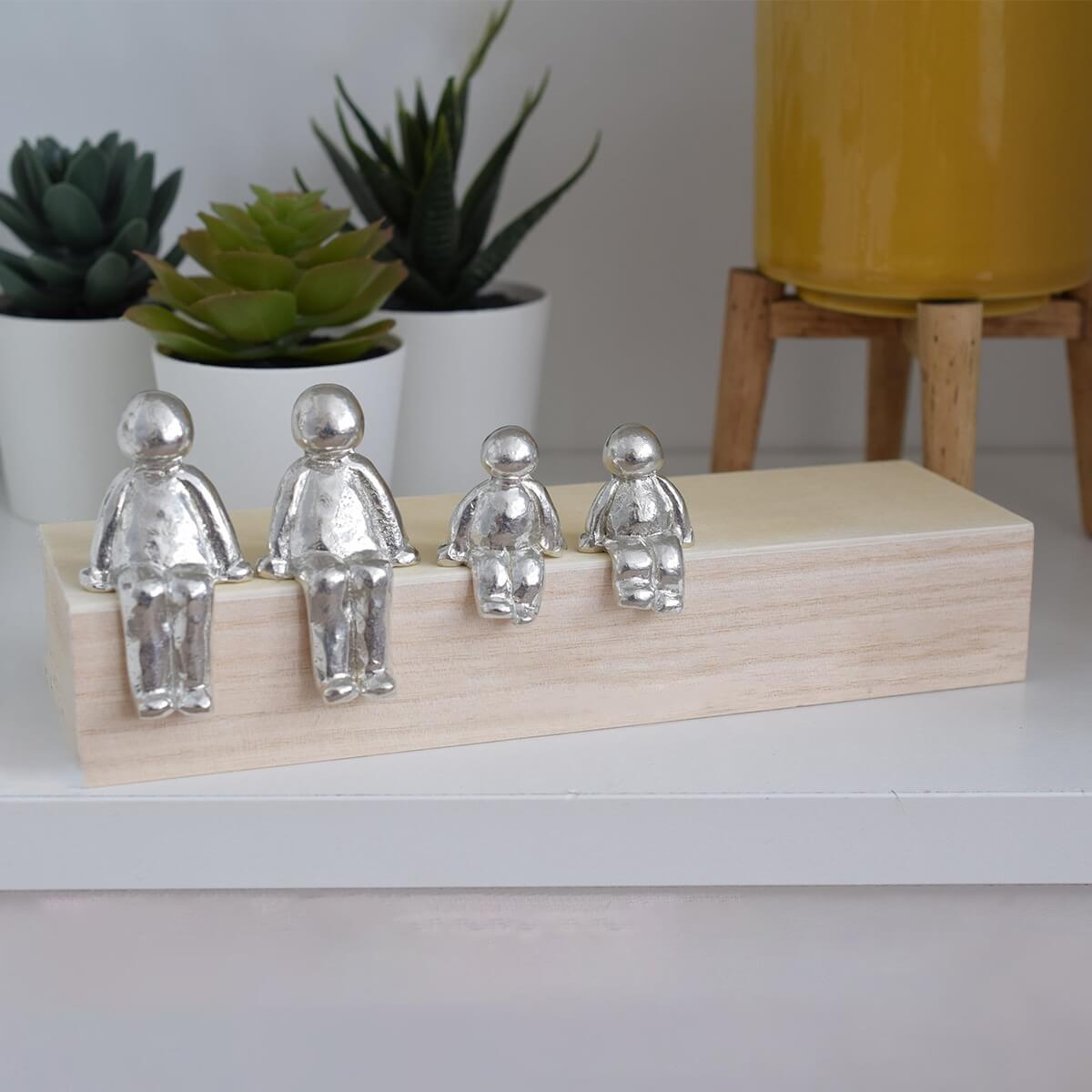 Family Figurines from Moderny