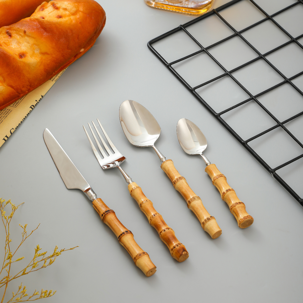 Natural Bamboo Flatware Set from Moderny