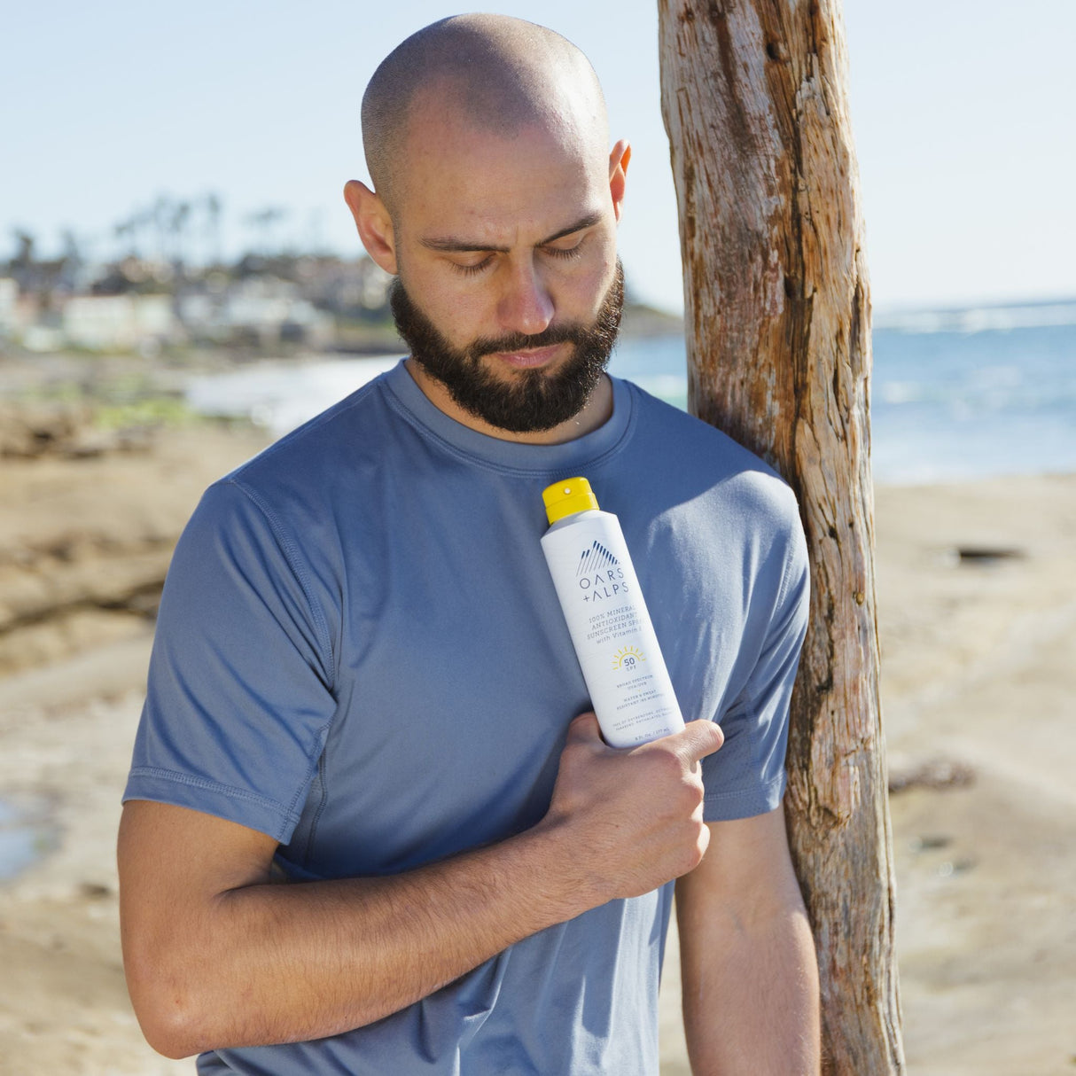 Mineral Antioxidant Sunscreen Spray with SPF 50 (100%) from Oars + Alps
