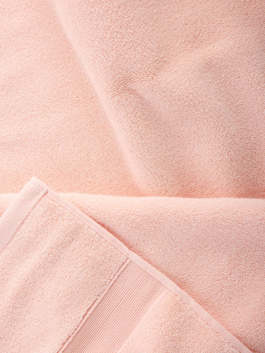 Complete Luxe Bath Bundle from Cozy Earth