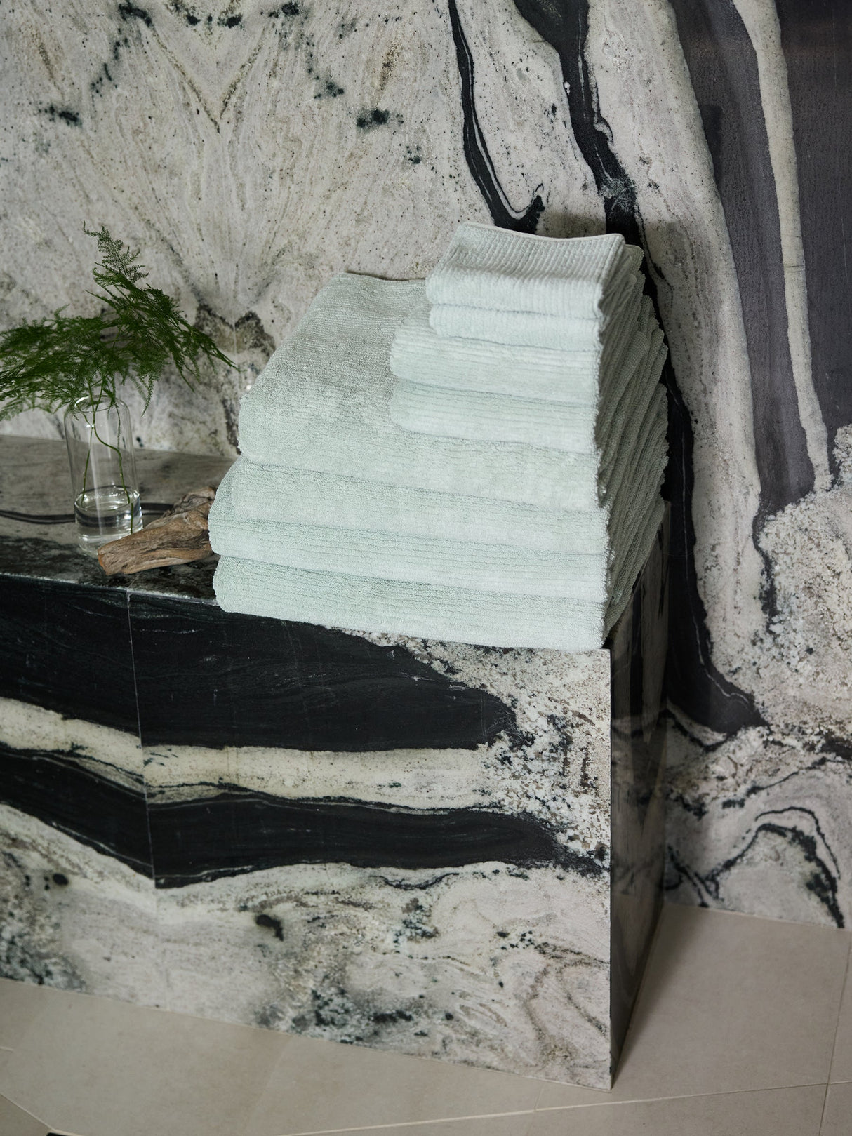 Ribbed Terry Bath Towel Set from Cozy Earth
