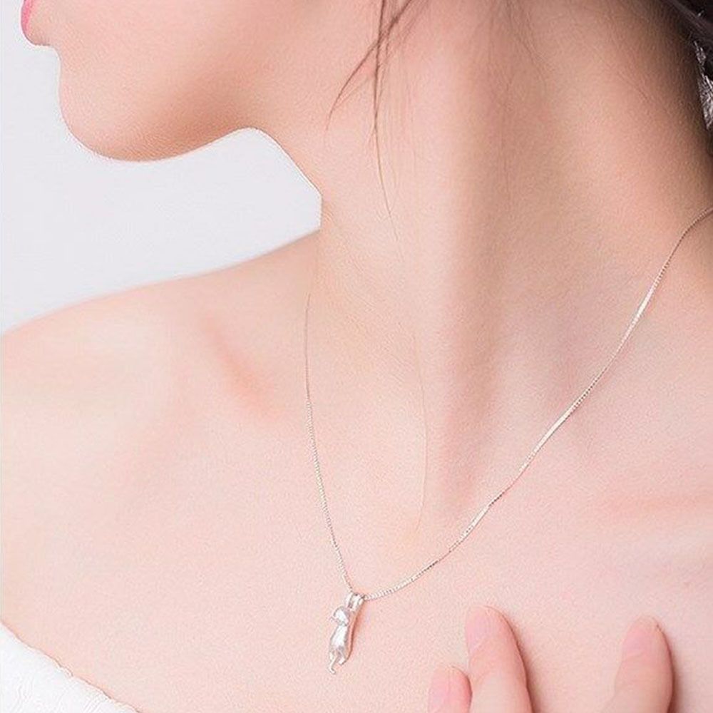 DANGLING KITTY NECKLACE from Ashlen