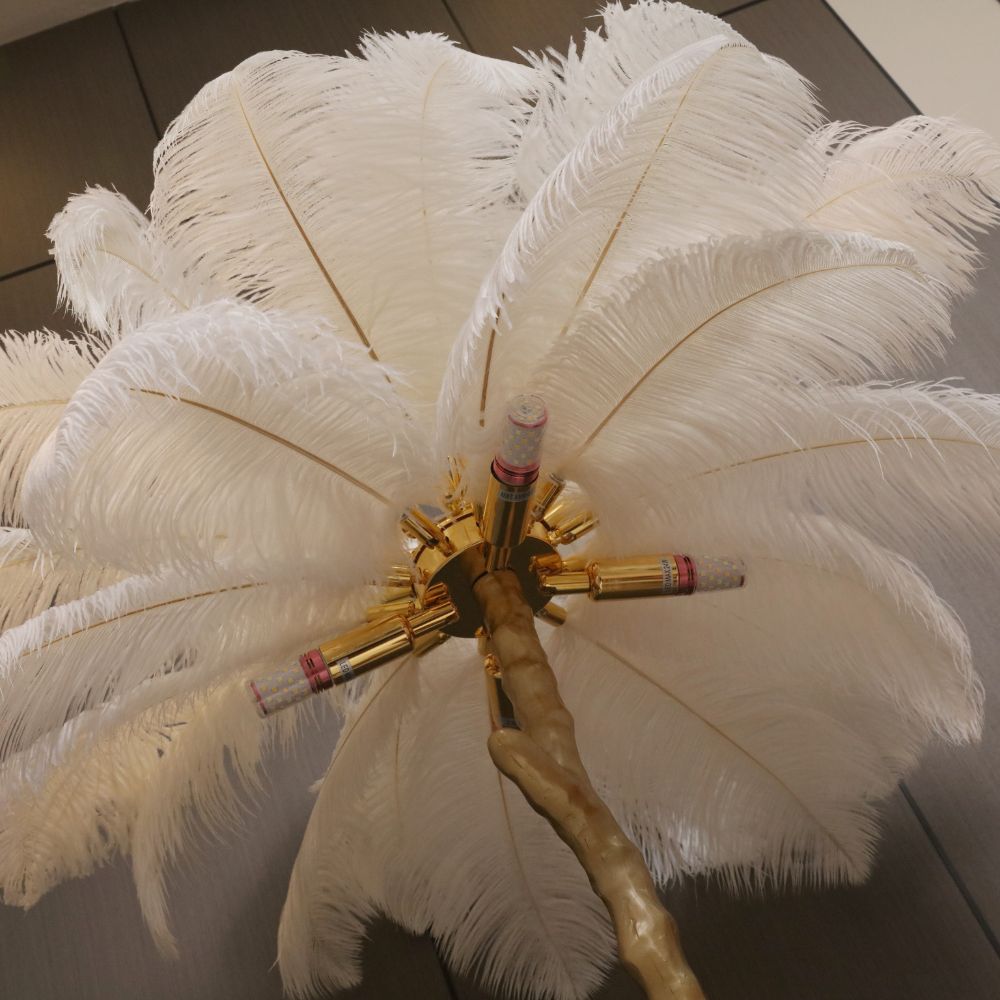 Ostrich Feather Table Lamp from Moderny