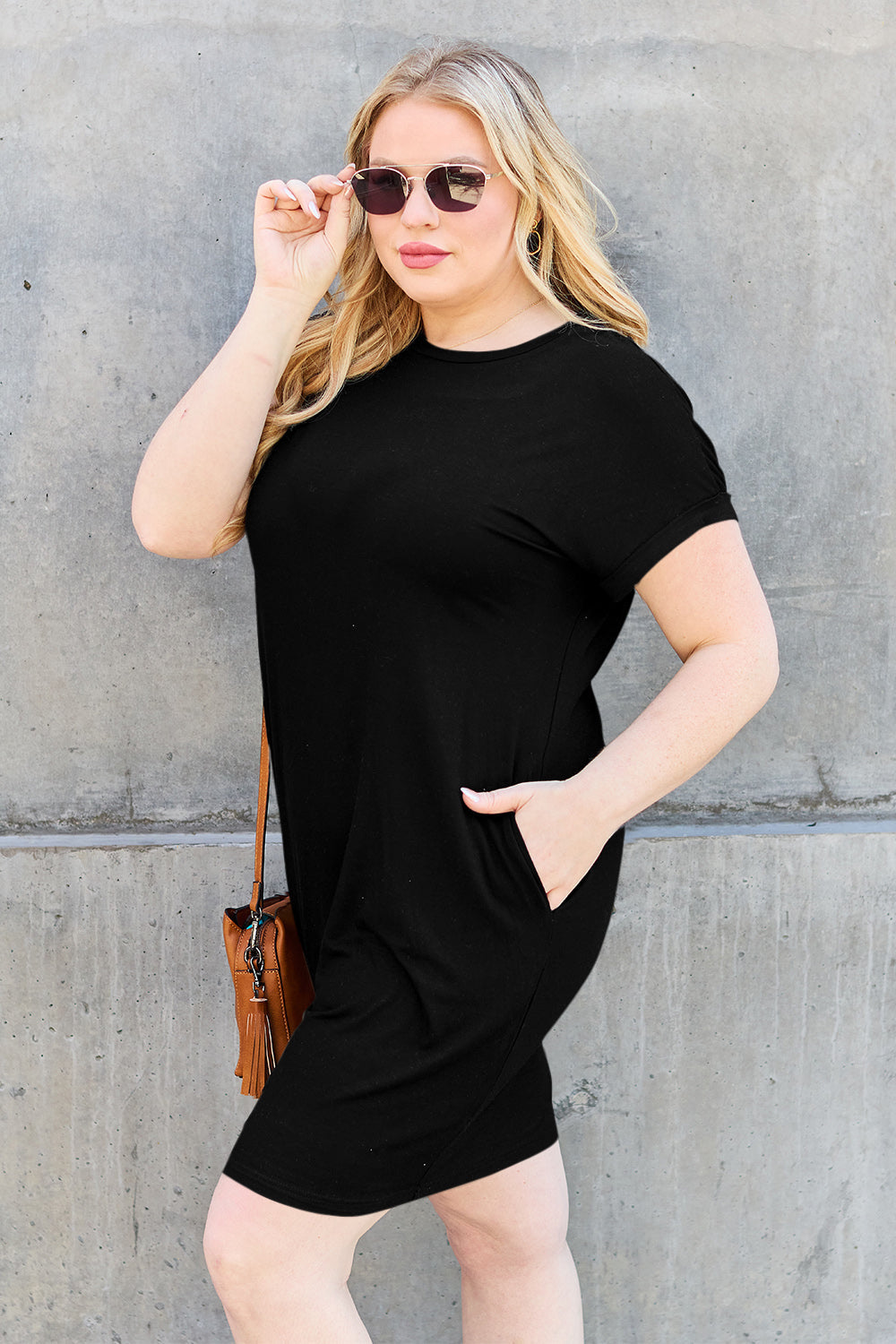Basic Bae Bamboo Full Size Round Neck Short Sleeve Dress with Pockets from Enfance-Heureuse
