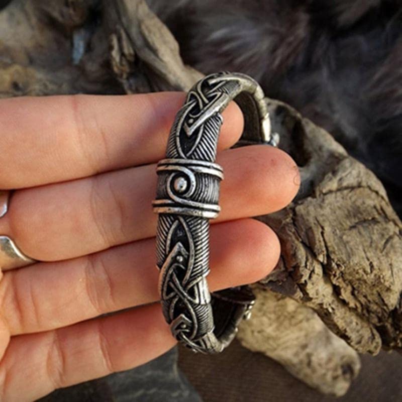 Viking Wolf Bracelet from Norse Tradesman
