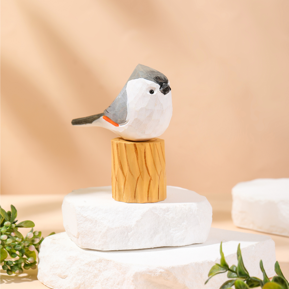 Miniature Bird Figurines from Moderny