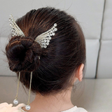 SPARKLING PEARL HAIR CLIPS from Ashlen