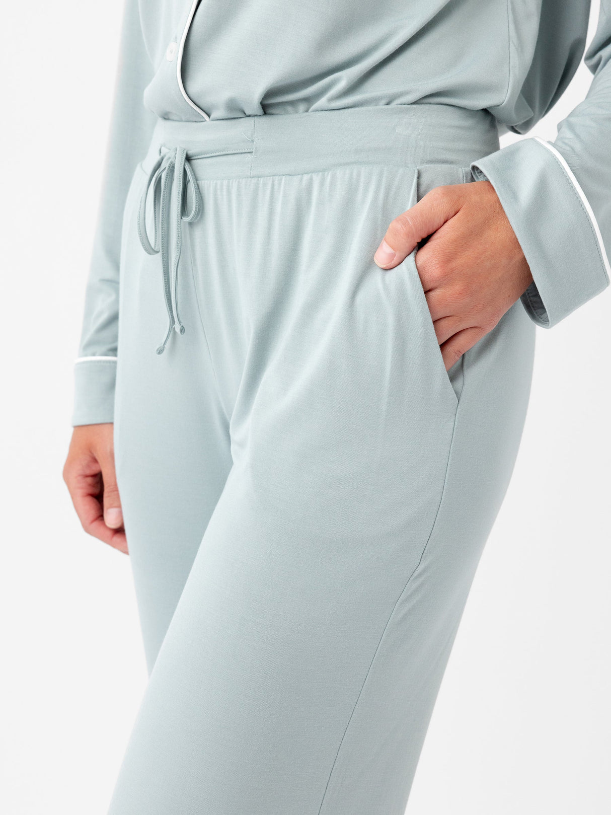 Women's Bamboo Stretch-Knit Long Sleeve Pajama Set from Cozy Earth