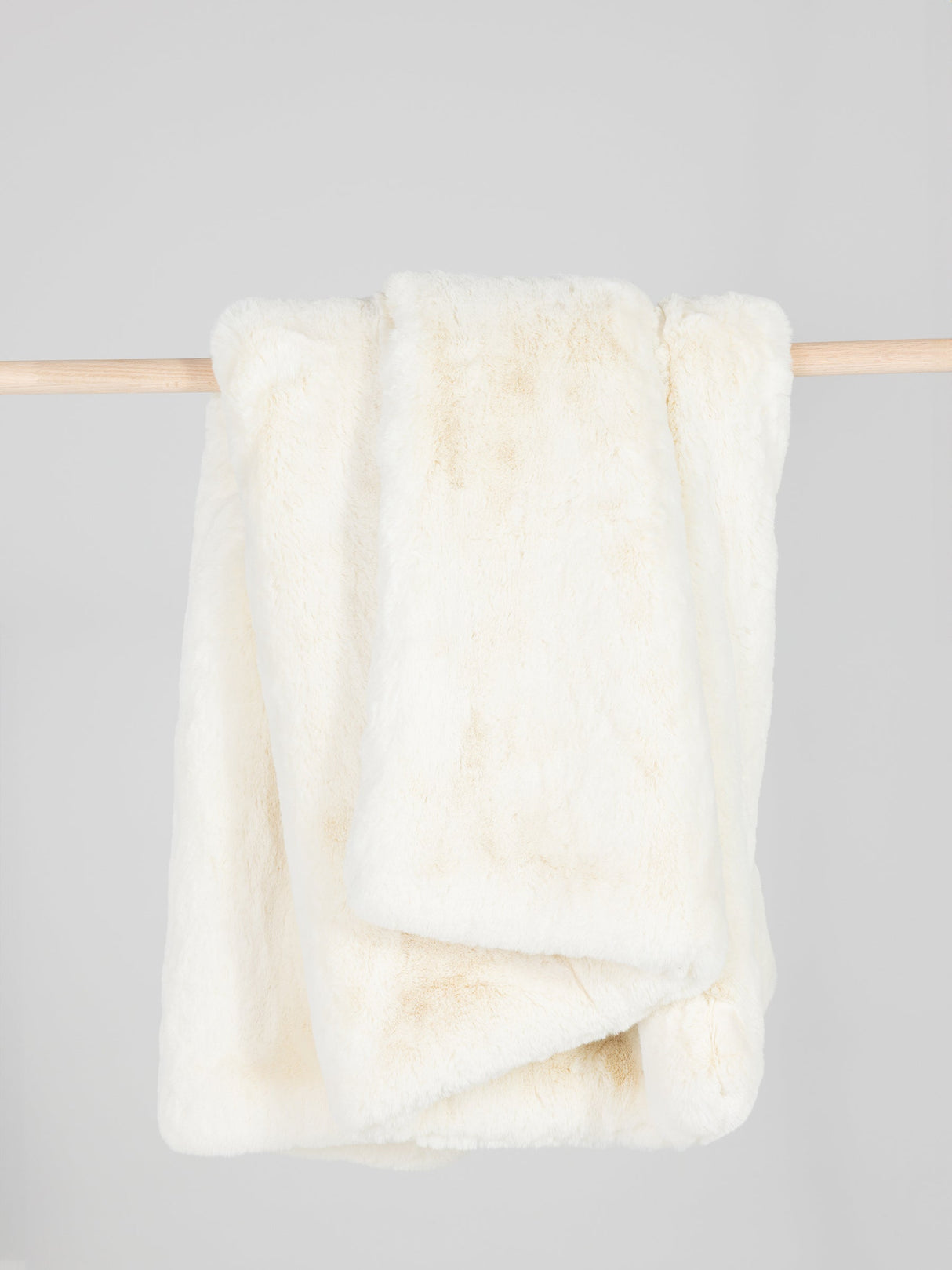 Cuddle Blanket from Cozy Earth