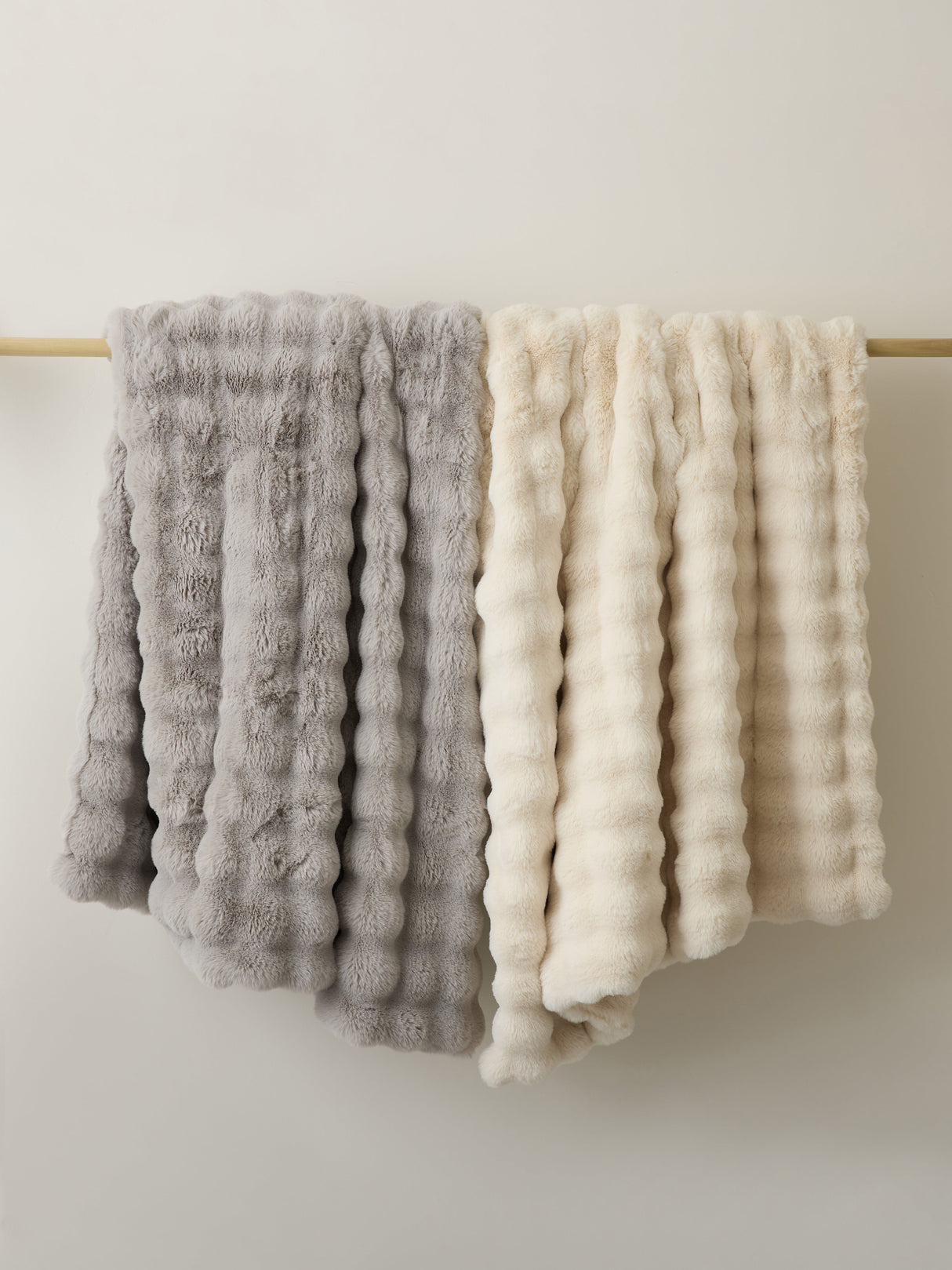 Bubble Cuddle Blanket from Cozy Earth