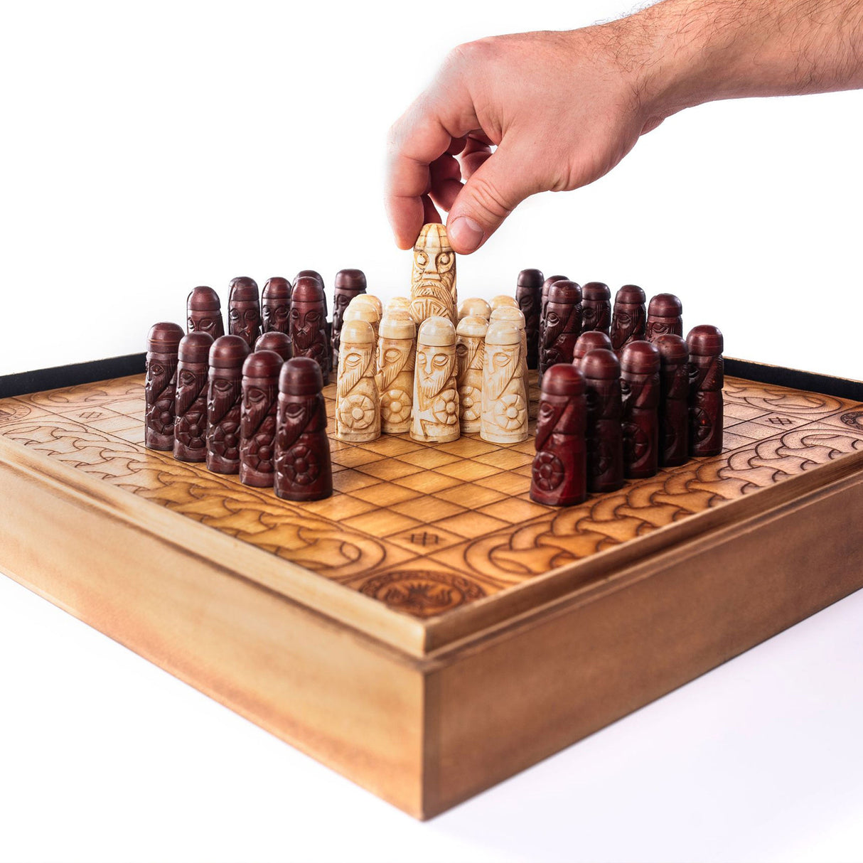 Hnefatafl Set - King's Board from Norse Tradesman