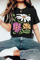 Black Retro Floral Print Crew Neck Casual T Shirt from MsDressly