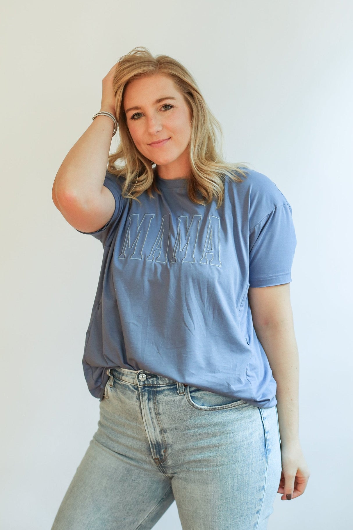 Relaxed Fit Zip Breastfeeding Tee from Movemama