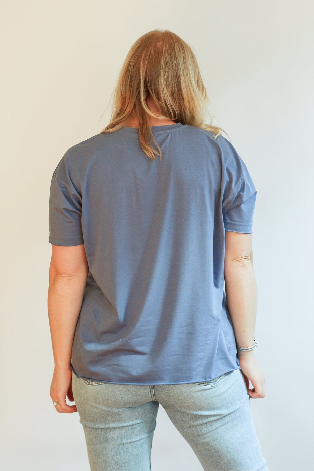 Relaxed Fit Zip Breastfeeding Tee from Movemama