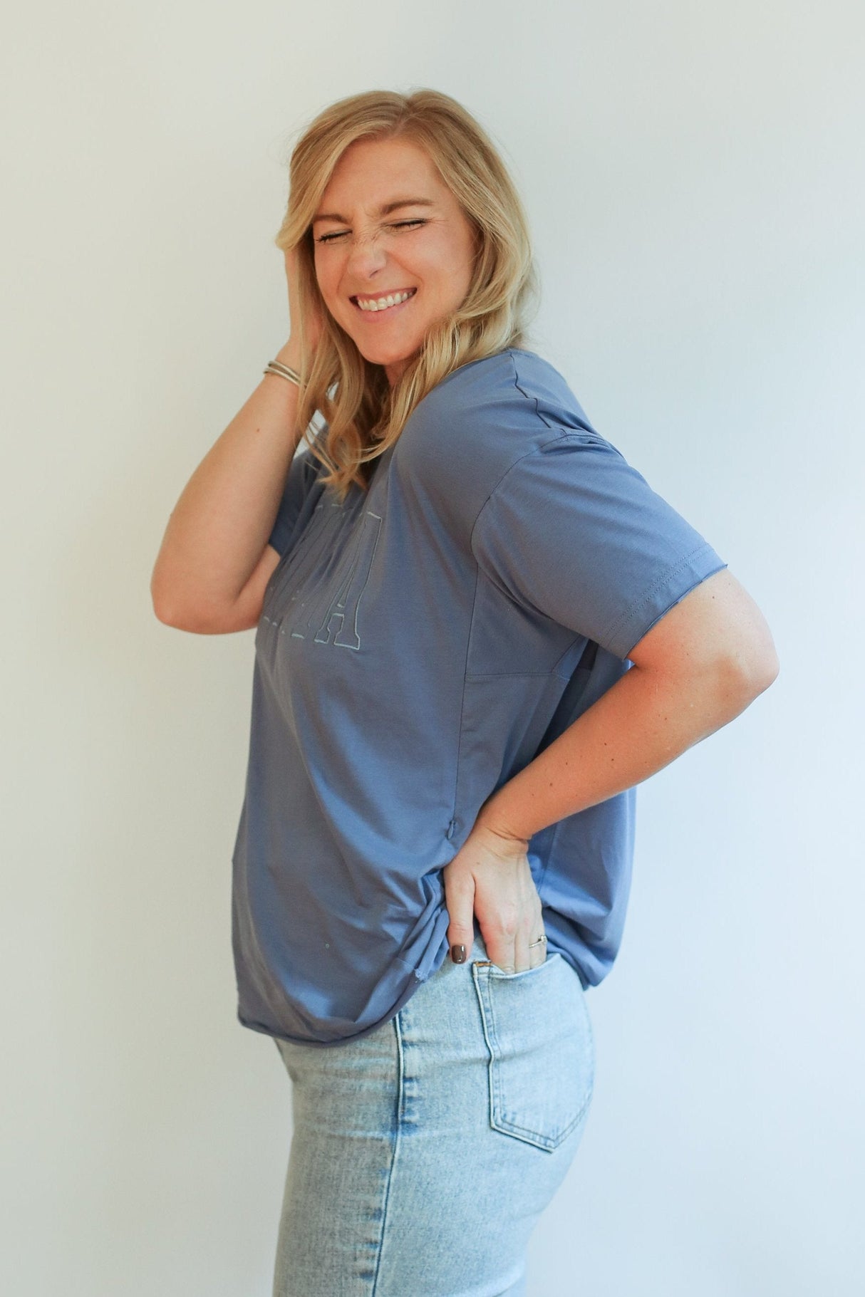 Relaxed Fit Zip Breastfeeding Tee from Movemama