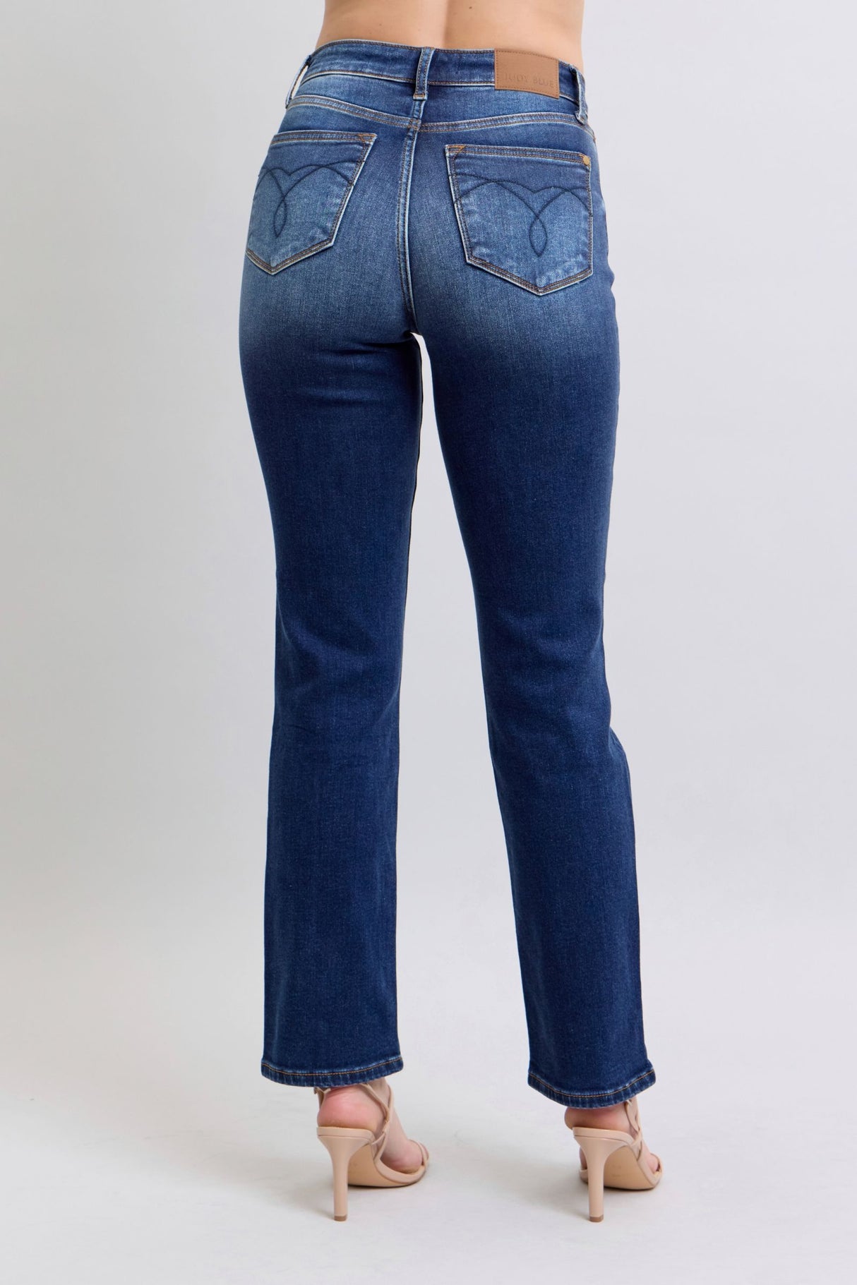 Judy Blue Full Size Washed Straight Leg Jeans with Pockets from Enfance-Heureuse