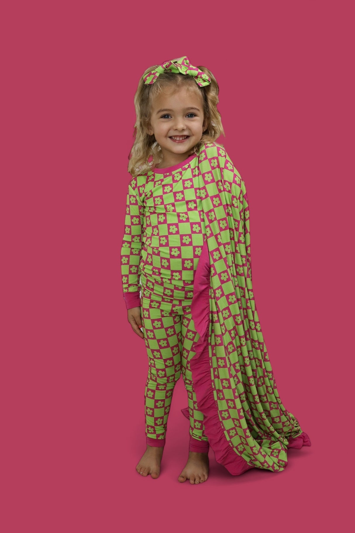 WILD DAISY CHECKERS DREAM SET from DREAM BIG LITTLE CO