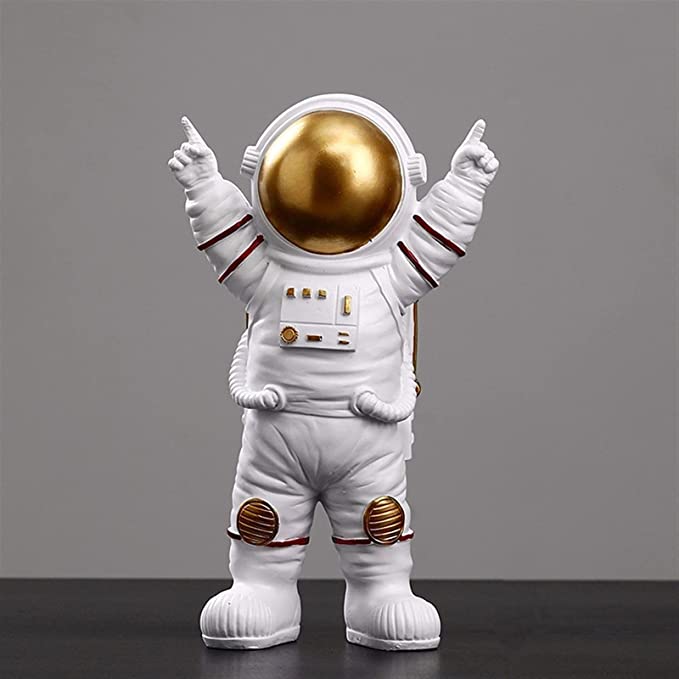 Spaceman Figurines from Moderny