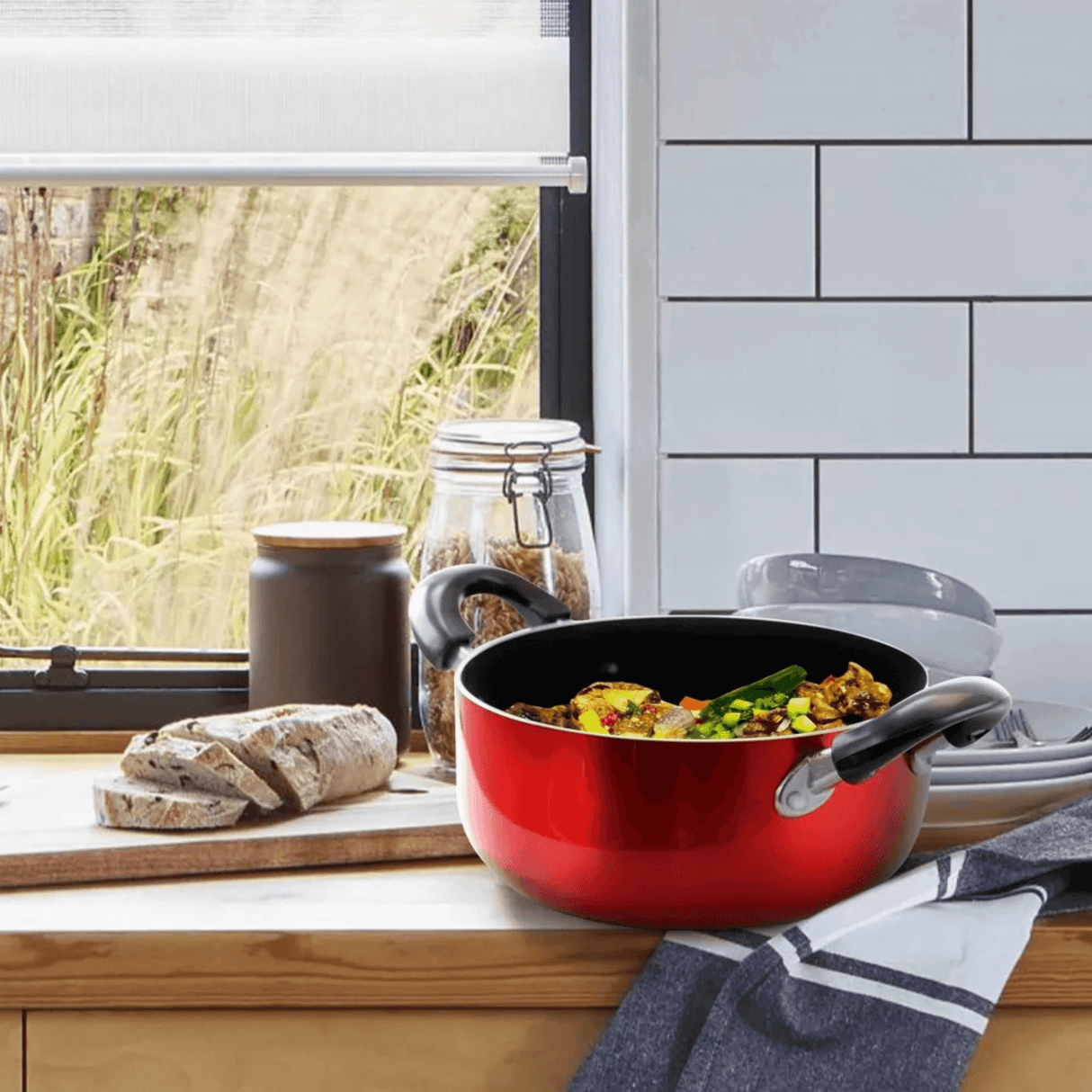 Better Chef 3-Quart Metallic Red Aluminum Dutch Oven with Glass Lid from Jupiter Gear Home