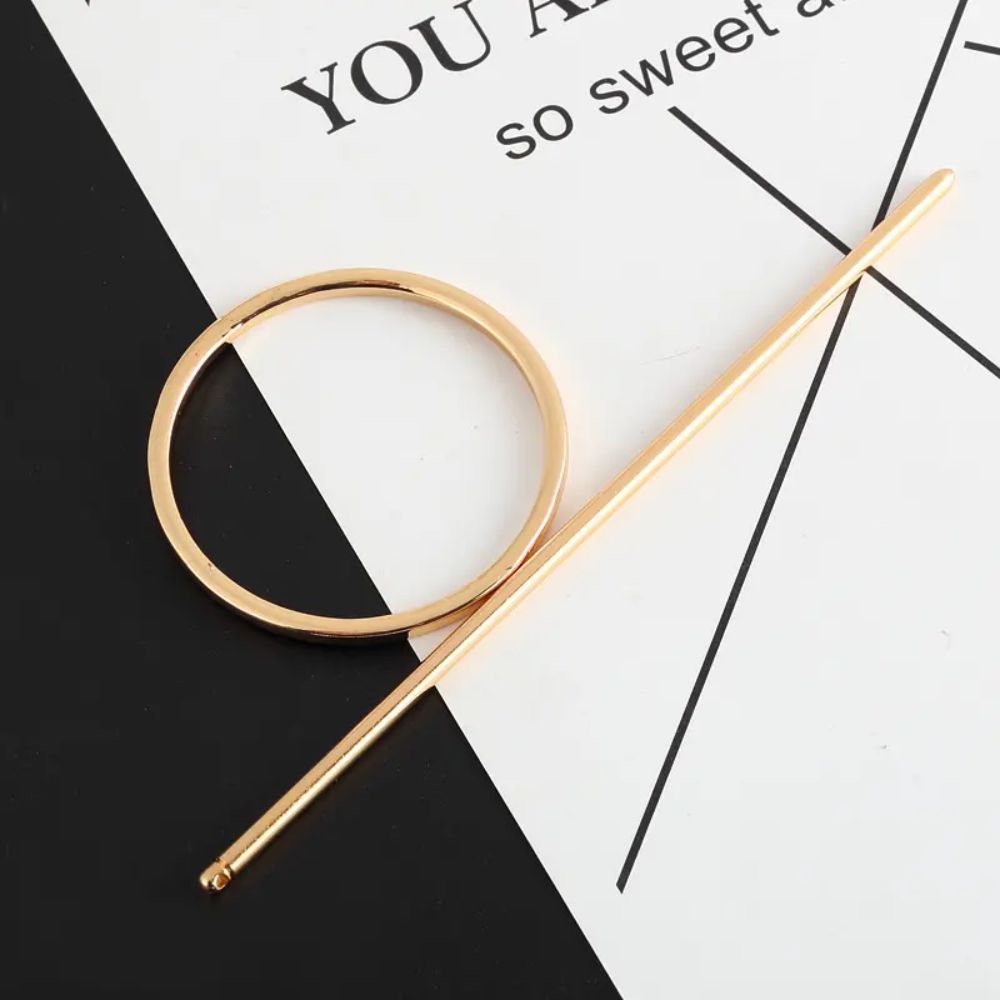 CHIC HAIR CLIP from Ashlen