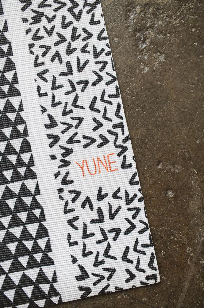 Yoga Mat | 6mm Lightweight | Black White Orange | Non-Slip | Eco Friendly | Yune Yoga | Bowie from Yune Yoga