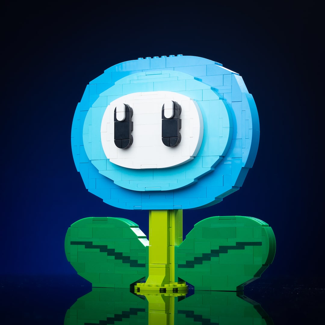 Life-Sized Ice Flower from Bricker Builds