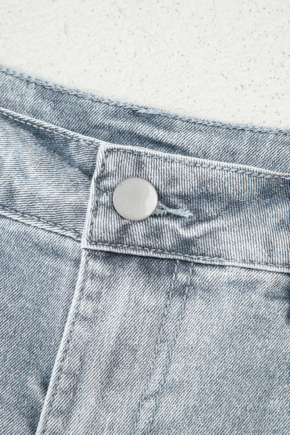 Scalloped Acid Wash High Waist Denim Shorts from Threaded Pear