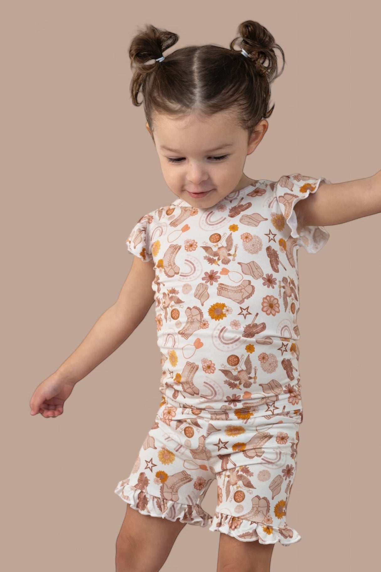 FLOWERS AND BOOTS DREAM RUFFLE SHORT SET from DREAM BIG LITTLE CO