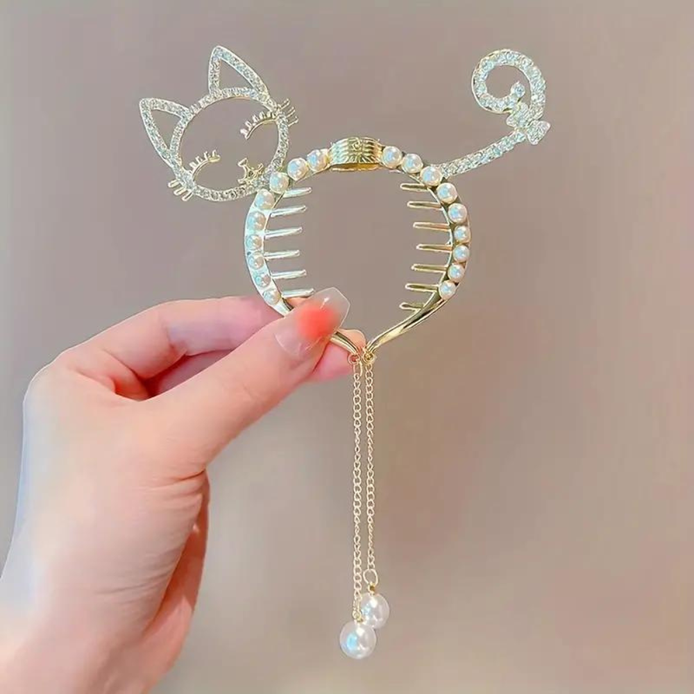 SPARKLING PEARL HAIR CLIPS from Ashlen