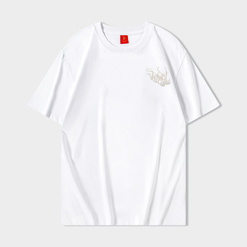 Gallant Lion Embroidery Tee from Niepce Inc