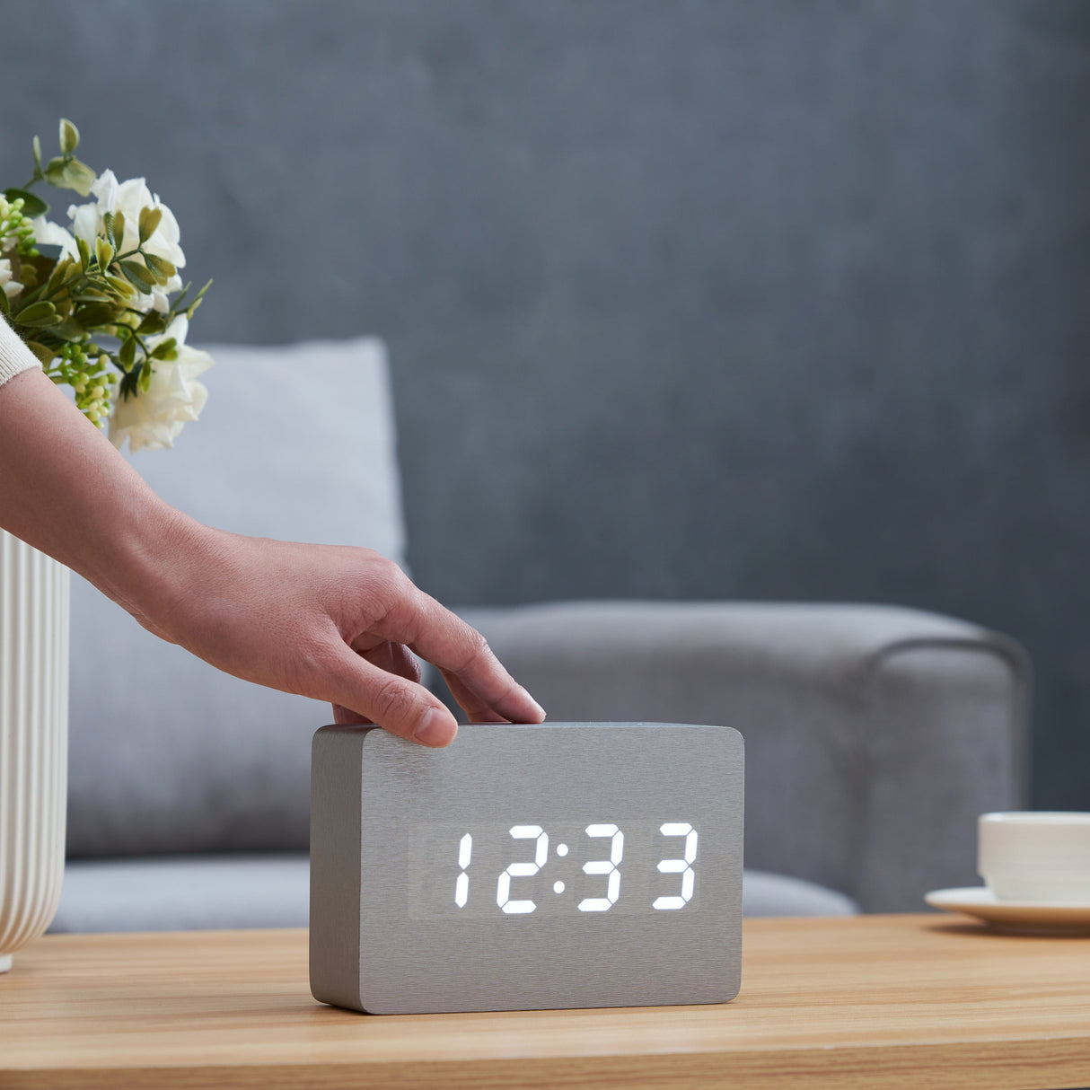 Kutia Brick Click Clock from Uber Appliance
