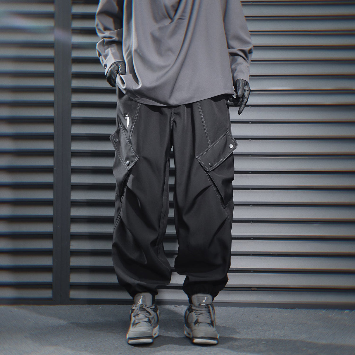 HiP40 Nexus Cargo Pants from Niepce Inc