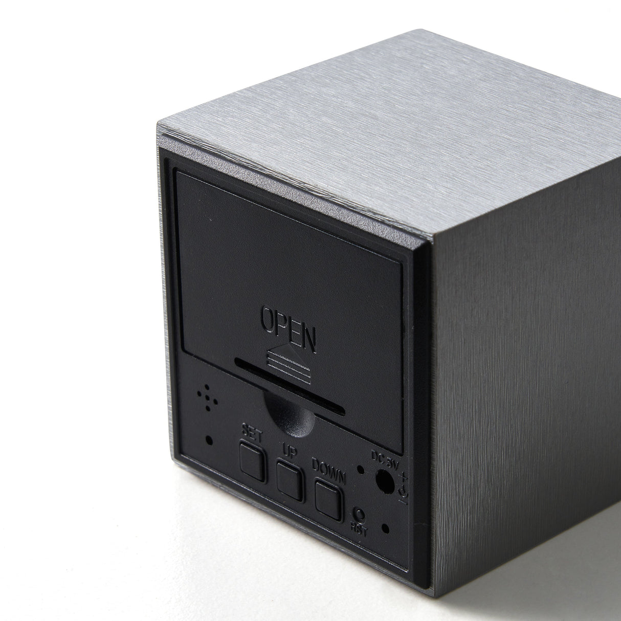 kutia Cube Click Clock from Uber Appliance