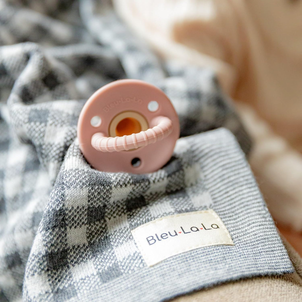 Halo Lulababe Pacifier Stage 2 from Bleu La La